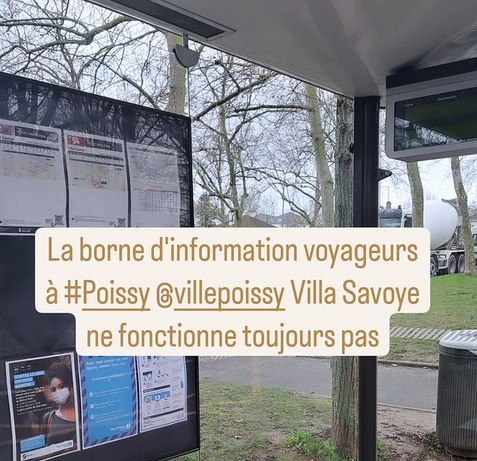 borne à Poissy - arrêt Villa Savoye