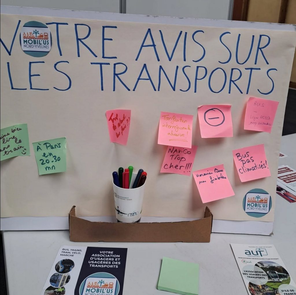 tableau votre avis sur les transports ! avec des post-its 